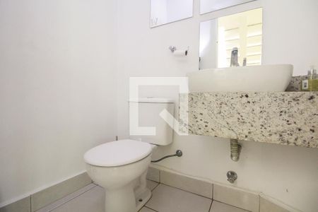 Lavabo  de casa à venda com 3 quartos, 250m² em Vila Moreira, São Paulo