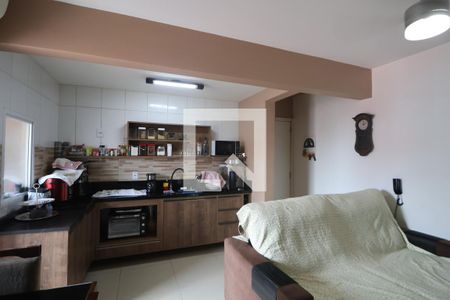 Sala/Cozinha de apartamento à venda com 2 quartos, 48m² em Fátima, Canoas