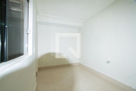 Quarto1 de apartamento para alugar com 2 quartos, 80m² em Condomínio Residencial E Comercial, Brasília