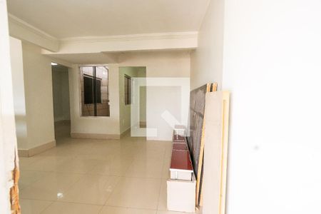 Sala de apartamento para alugar com 2 quartos, 80m² em Condomínio Residencial E Comercial, Brasília