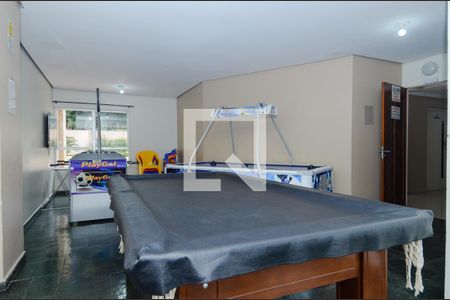 Apartamento à venda com 64m², 2 quartos e 1 vaga Apartamento à venda com 64m², 2 quartos e 1 vagaÁrea comum - Salão de jogos