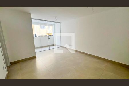 Sala de apartamento para alugar com 3 quartos, 80m² em Cidade Nova, Belo Horizonte