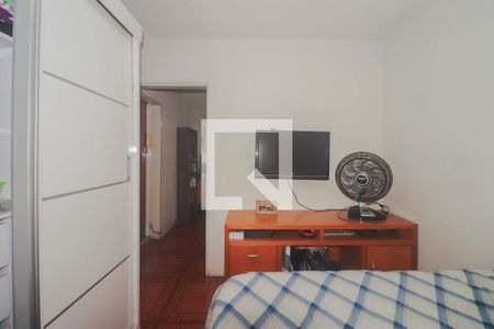 Quarto de apartamento à venda com 1 quarto, 43m² em Jardim Itu, Porto Alegre