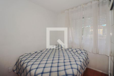 Quarto de apartamento à venda com 1 quarto, 43m² em Jardim Itu, Porto Alegre