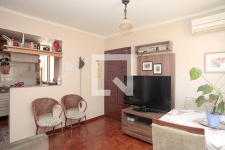 Sala de apartamento à venda com 3 quartos, 70m² em Rio Branco, Porto Alegre