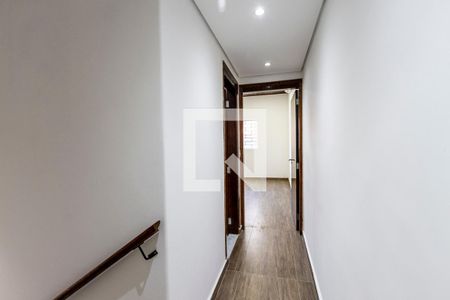 Corredor de casa para alugar com 2 quartos, 120m² em Vila Romana, São Paulo