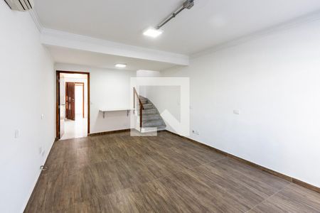 Sala de casa para alugar com 2 quartos, 120m² em Vila Romana, São Paulo