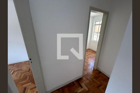 Corredor de apartamento à venda com 2 quartos, 61m² em Pompeia, São Paulo