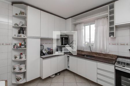 Casa à venda com 145m², 3 quartos e 2 vagas Casa à venda com 145m², 3 quartos e 2 vagasCozinha