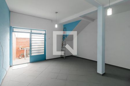 Casa à venda com 145m², 3 quartos e 2 vagas Casa à venda com 145m², 3 quartos e 2 vagasedícula