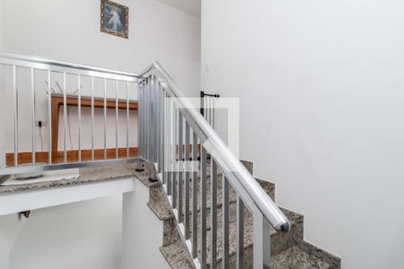 Casa à venda com 145m², 3 quartos e 2 vagas Casa à venda com 145m², 3 quartos e 2 vagasCorredor