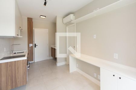 Sala/Cozinha de kitnet/studio à venda com 1 quarto, 32m² em Vila Olímpia, São Paulo