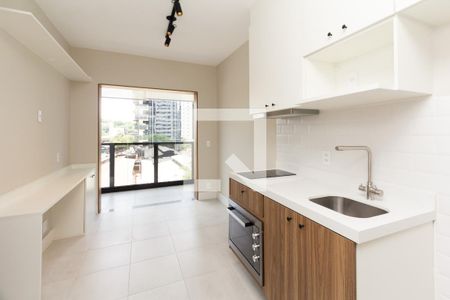 Sala/Cozinha de kitnet/studio à venda com 1 quarto, 32m² em Vila Olímpia, São Paulo