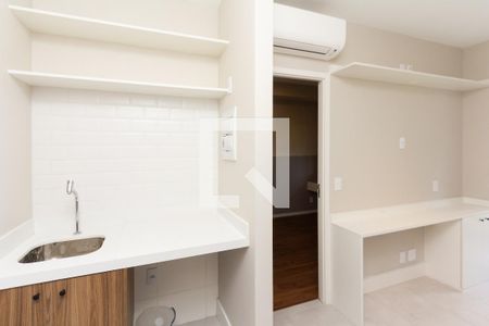 Sala/Cozinha de kitnet/studio à venda com 1 quarto, 32m² em Vila Olímpia, São Paulo