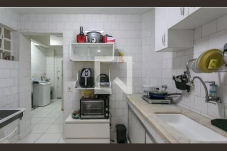 Apartamento à venda com 240m², 3 quartos e 1 vaga Apartamento à venda com 240m², 3 quartos e 1 vagaCozinha