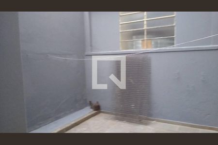 Apartamento à venda com 240m², 3 quartos e 1 vaga Apartamento à venda com 240m², 3 quartos e 1 vagaÁrea privativa