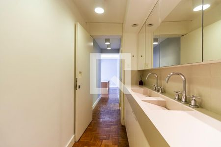 Banheiro da Suíte de apartamento à venda com 1 quarto, 105m² em Jardim Paulista, São Paulo