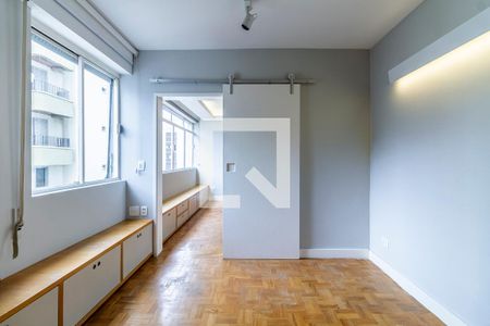 Sala de TV de apartamento à venda com 1 quarto, 105m² em Jardim Paulista, São Paulo