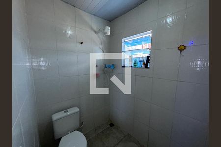 Banheiro da Suíte de casa para alugar com 2 quartos, 90m² em Vila Valqueire, Rio de Janeiro