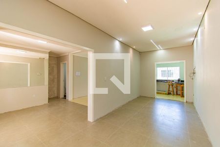 Sala de casa à venda com 5 quartos, 220m² em Harmonia, Canoas