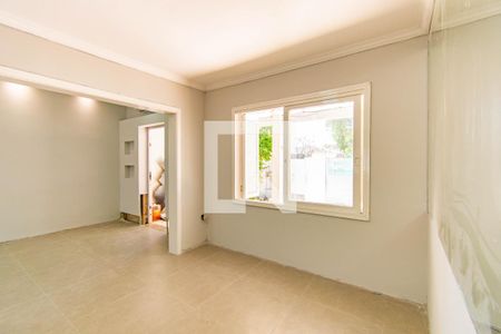 Sala de casa à venda com 5 quartos, 220m² em Harmonia, Canoas