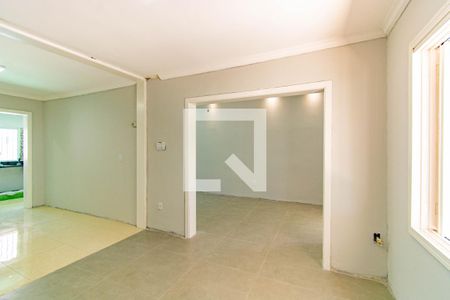 Sala de casa à venda com 5 quartos, 220m² em Harmonia, Canoas