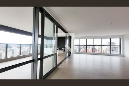 Sala de apartamento para alugar com 3 quartos, 317m² em Cambuí, Campinas