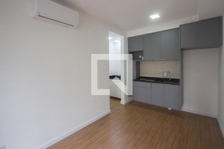 Sala/Cozinha de apartamento à venda com 1 quarto, 32m² em Jardim das Acacias, São Paulo