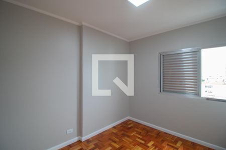 Quarto 2 de apartamento para alugar com 2 quartos, 60m² em Vila Mazzei, São Paulo