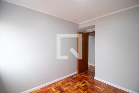 Quarto 2 de apartamento para alugar com 2 quartos, 60m² em Vila Mazzei, São Paulo