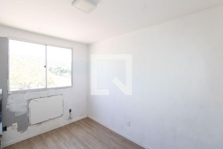 Quarto 1 de apartamento para alugar com 2 quartos, 45m² em Guaratiba, Rio de Janeiro