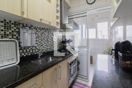 Cozinha de apartamento à venda com 2 quartos, 49m² em Ponte Grande, Guarulhos