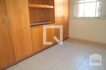 Quarto  de apartamento à venda com 3 quartos, 120m² em Floresta, Belo Horizonte