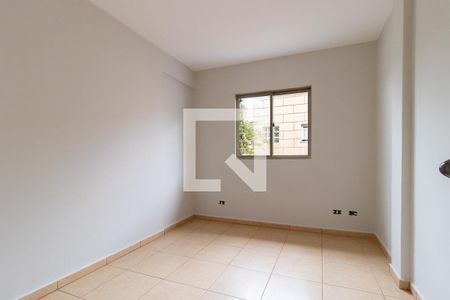 Quarto 1 de casa de condomínio para alugar com 3 quartos, 90m² em Santa Felicidade, Curitiba