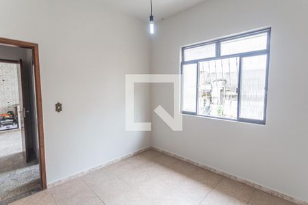 Suíte de casa à venda com 5 quartos, 360m² em Cidade Nova, Belo Horizonte