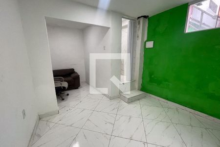 Studio de casa para alugar com 1 quarto, 30m² em Jardim Primavera, Duque de Caxias