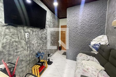 Sala de casa para alugar com 1 quarto, 30m² em Jardim Primavera, Duque de Caxias