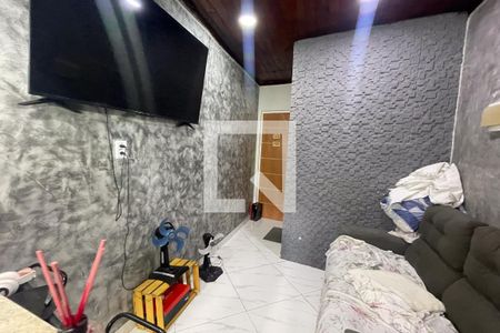 Sala de casa para alugar com 1 quarto, 30m² em Jardim Primavera, Duque de Caxias