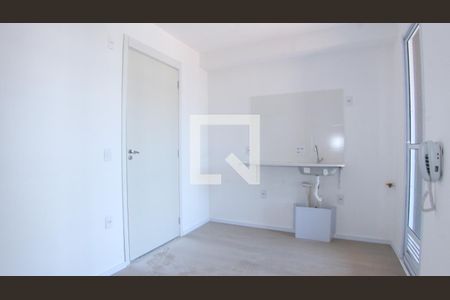 Sala/Cozinha de apartamento para alugar com 2 quartos, 33m² em Vila Santa Clara, São Paulo