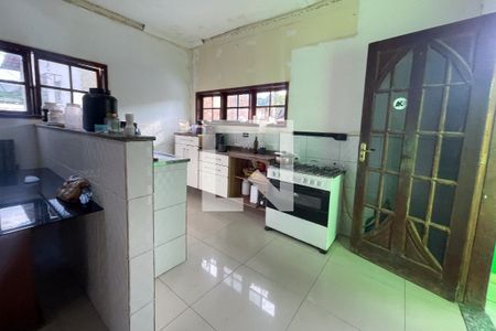 Sala/Cozinha de casa para alugar com 2 quartos, 65m² em Jardim Primavera, Duque de Caxias