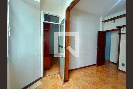 Quarto 1 de apartamento à venda com 2 quartos, 81m² em Copacabana, Rio de Janeiro