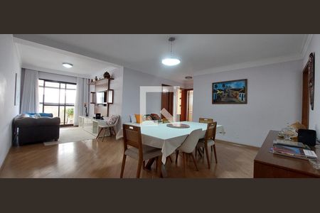 Sala de casa à venda com 3 quartos, 106m² em Vila Gilda, Santo André