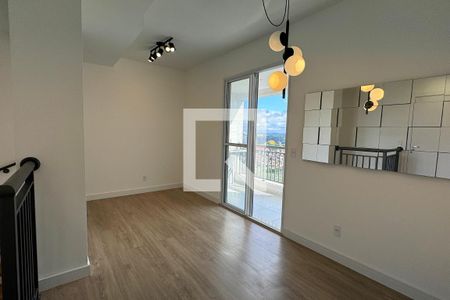 Sala de apartamento para alugar com 2 quartos, 69m² em Jardim Tupanci, Barueri