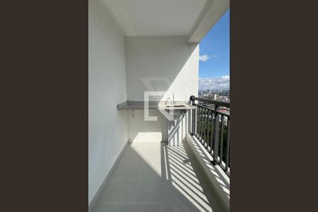 Varanda de apartamento para alugar com 2 quartos, 69m² em Jardim Tupanci, Barueri