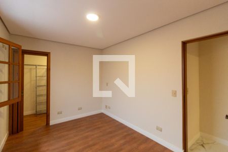 Quarto 1  de casa à venda com 4 quartos, 300m² em Vila Campo Grande, São Paulo