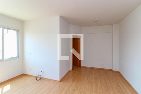 Sala  de apartamento para alugar com 3 quartos, 75m² em Ipiranga, Belo Horizonte