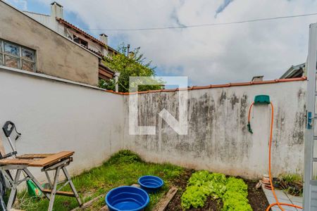 Área externa de casa à venda com 3 quartos, 180m² em Hípica, Porto Alegre