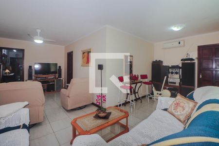 Sala de casa à venda com 3 quartos, 150m² em Sarandi, Porto Alegre