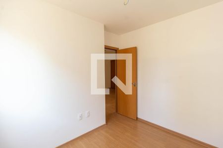 Quarto 2 de apartamento para alugar com 2 quartos, 55m² em Jansen, Gravataí