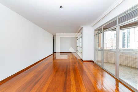 Sala de apartamento para alugar com 4 quartos, 160m² em Buritis, Belo Horizonte